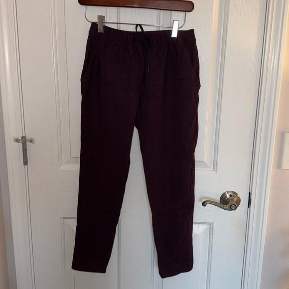 Lululemon Purple 7/8 Casual/Work Pant - Picture 1 of 4